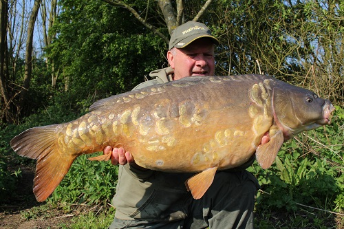 Get your tactics right at Cottington and you can catch stunners like this  41.9 Mirror.
